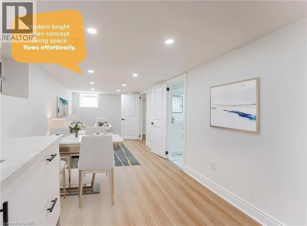 15 BARNSDALE Avenue N Unit# 2, #2