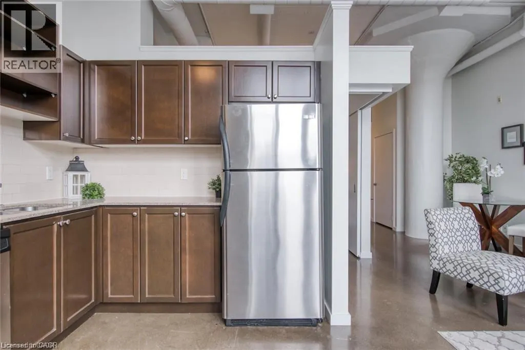 404 KING Street W Unit# 212, #212