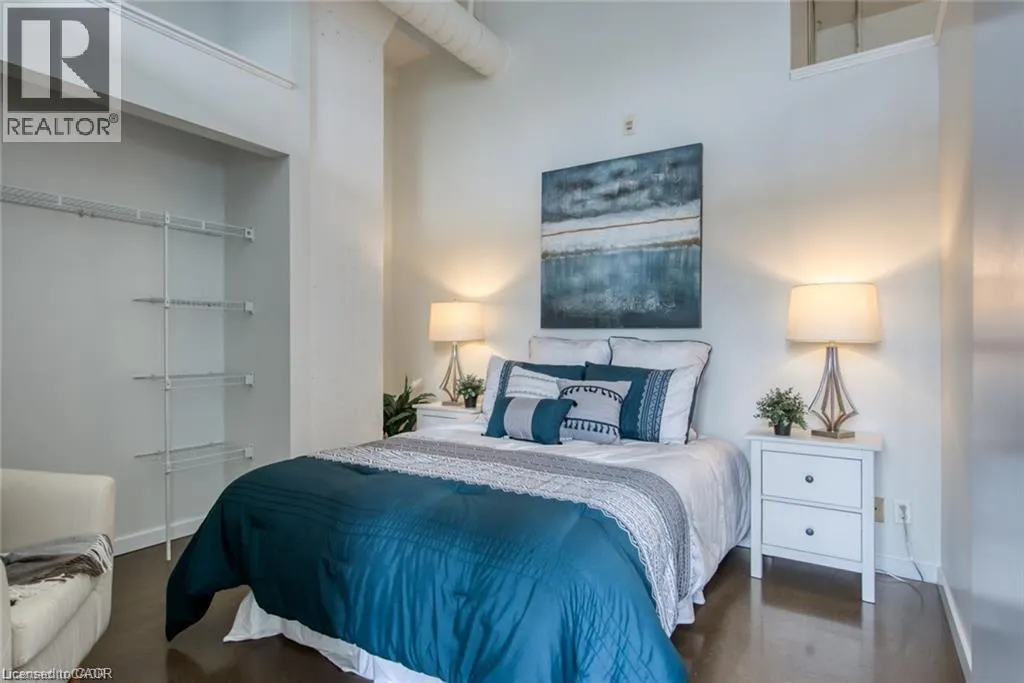 404 KING Street W Unit# 212, #212