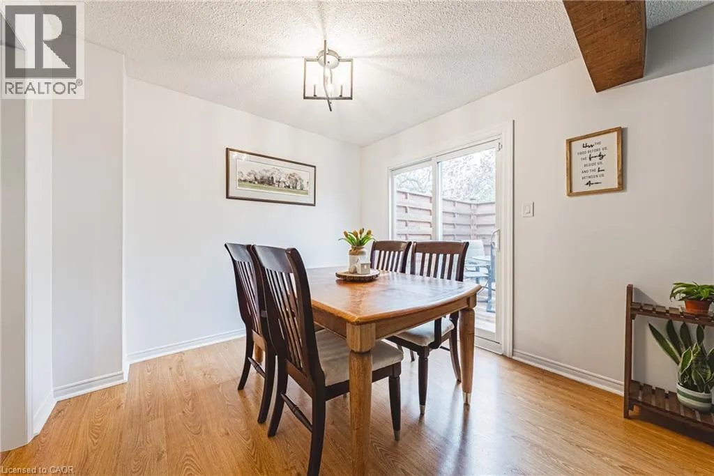 35 COWAN Boulevard