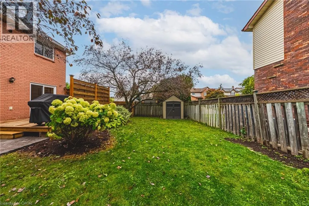 35 COWAN Boulevard