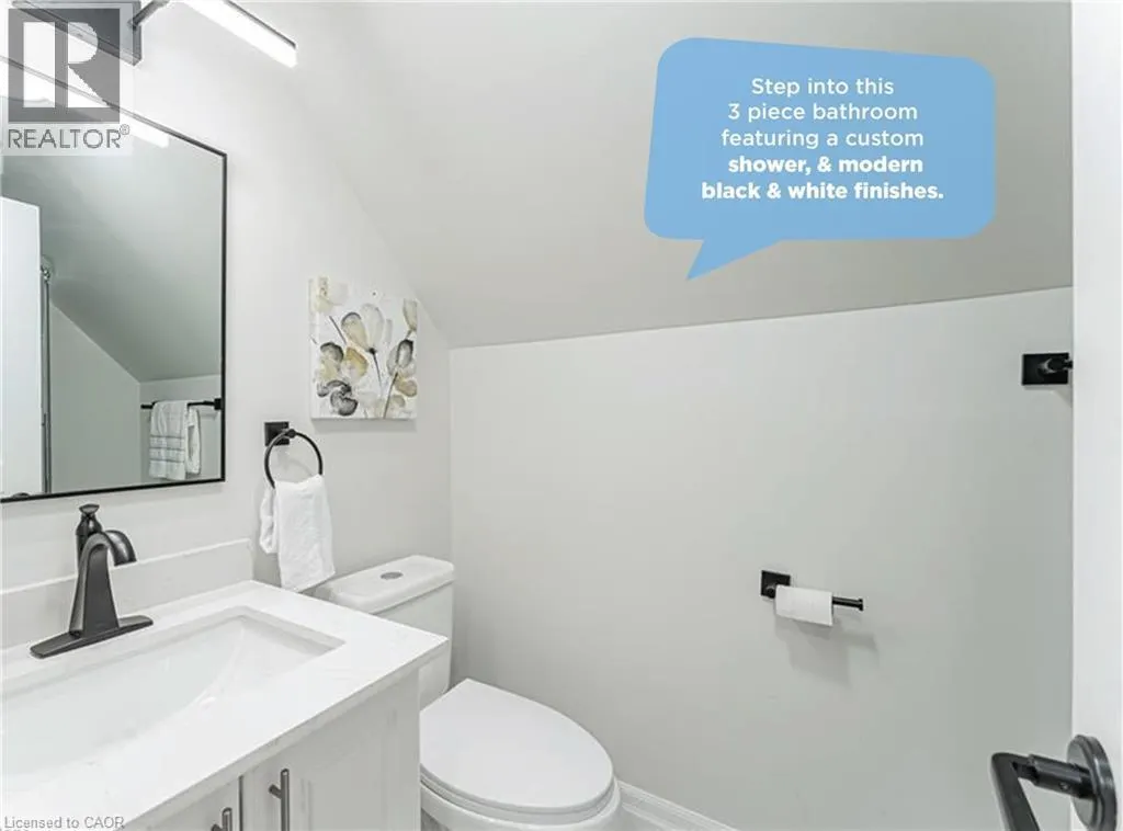 15 BARNESDALE Avenue N Unit# 3, #3