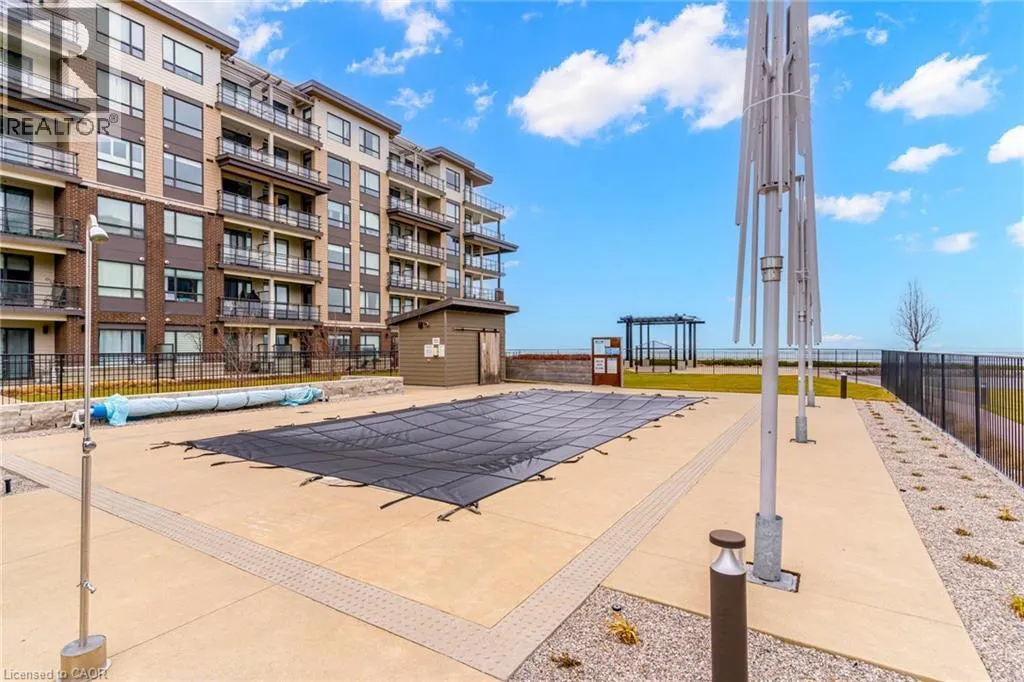 40 ESPLANADE Lane Unit# 422, #422