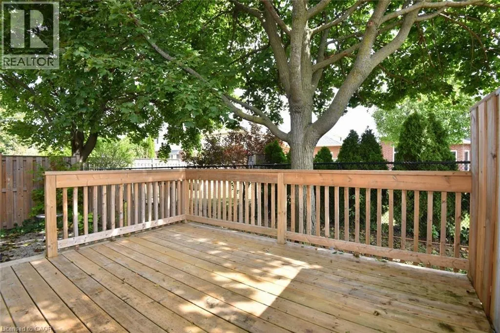 157 SILVERBIRCH Boulevard