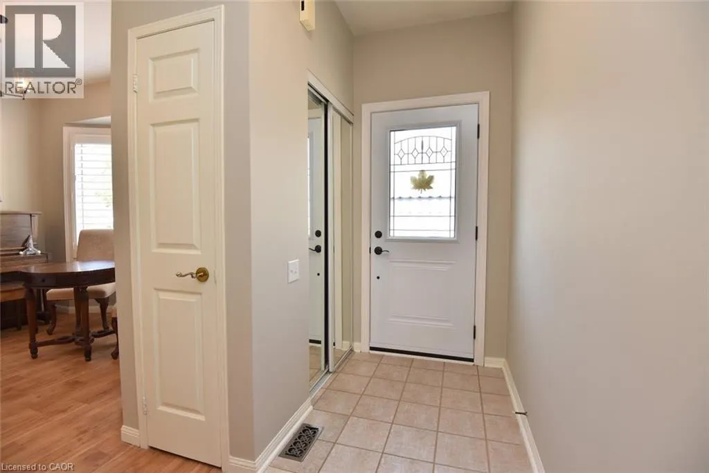 157 SILVERBIRCH Boulevard