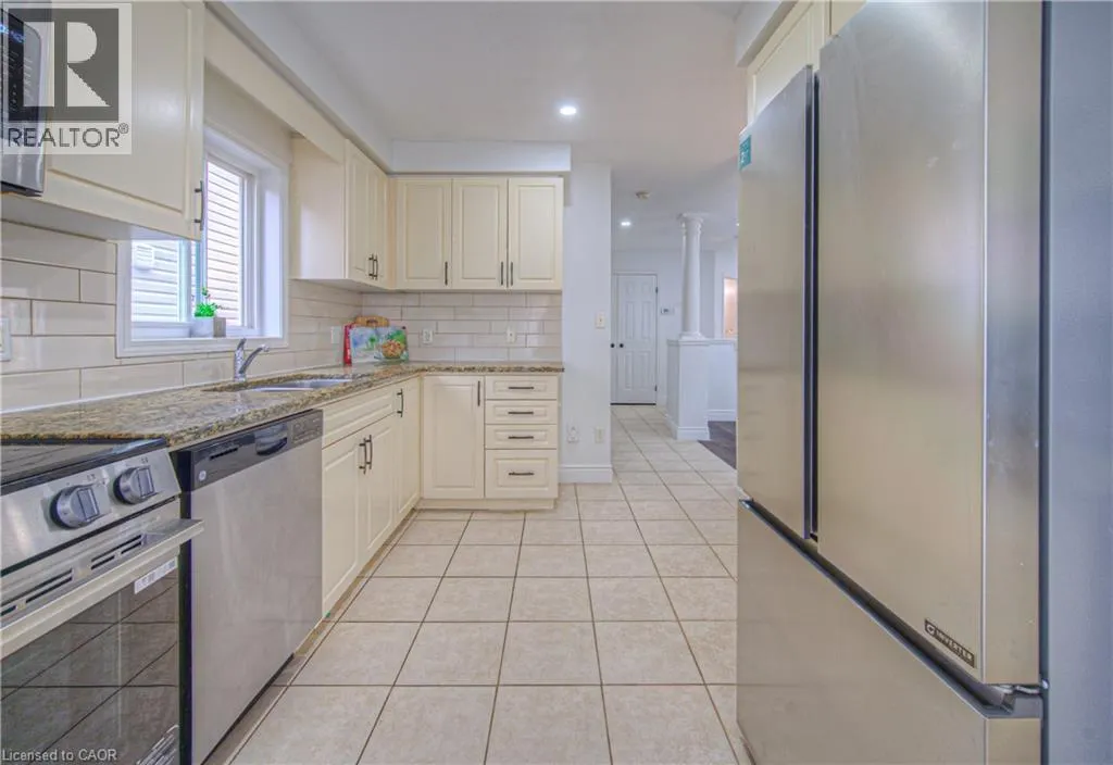434 WOODBINE Avenue