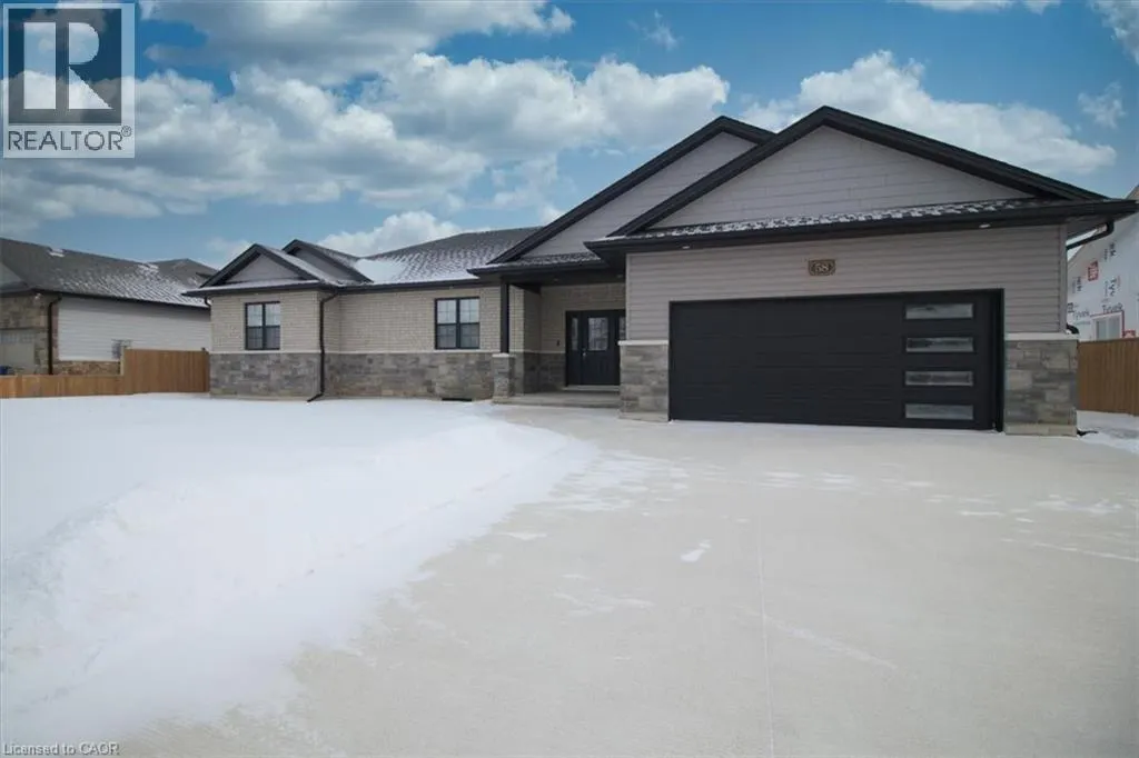 58 SLEEPY MEADOW Drive