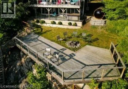 1047 WHYMAN Road