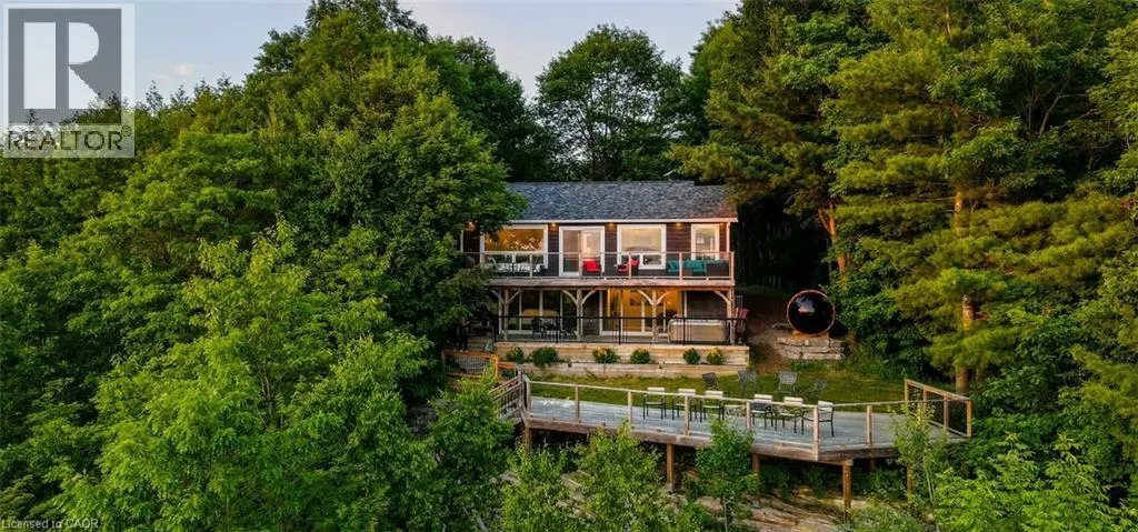 1047 WHYMAN Road