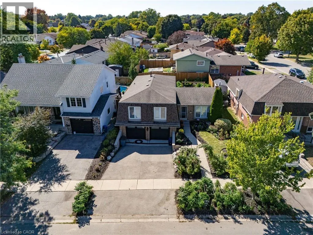 5 BEECHWOOD Avenue