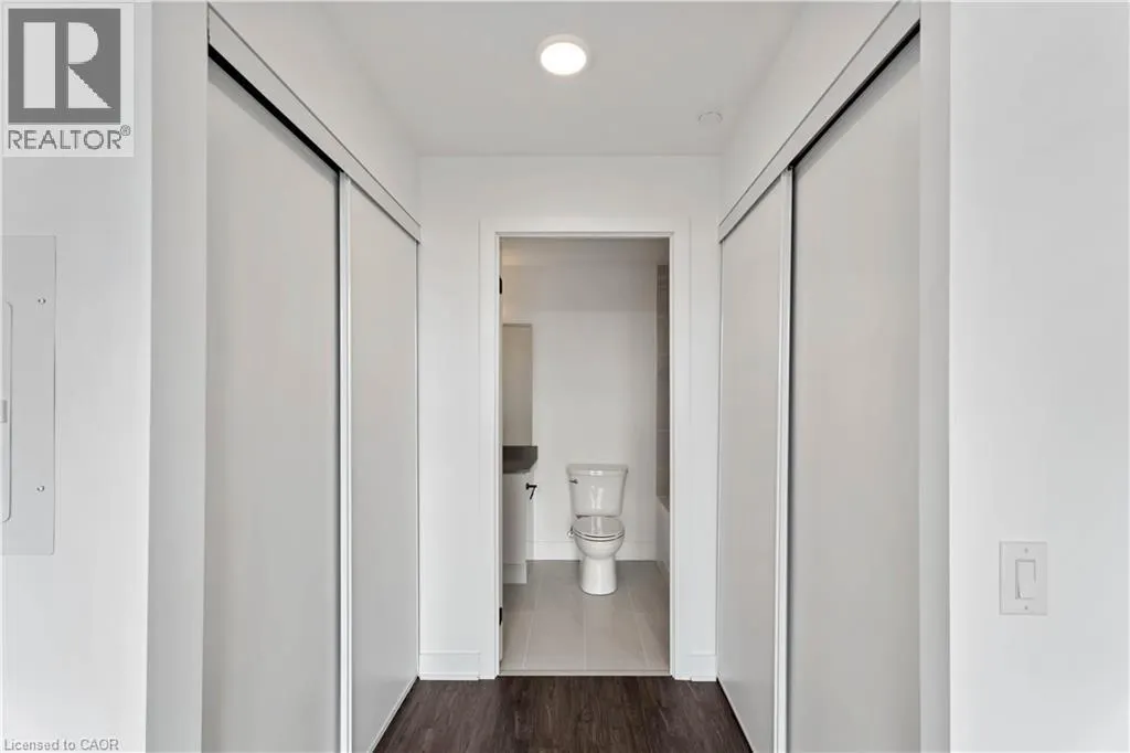 2782 BARTON Street E Unit# 606, #606
