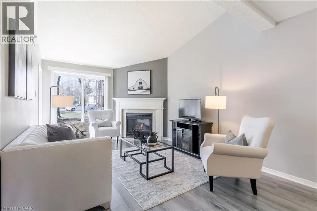2110 CLEAVER Avenue Unit# 102, #102