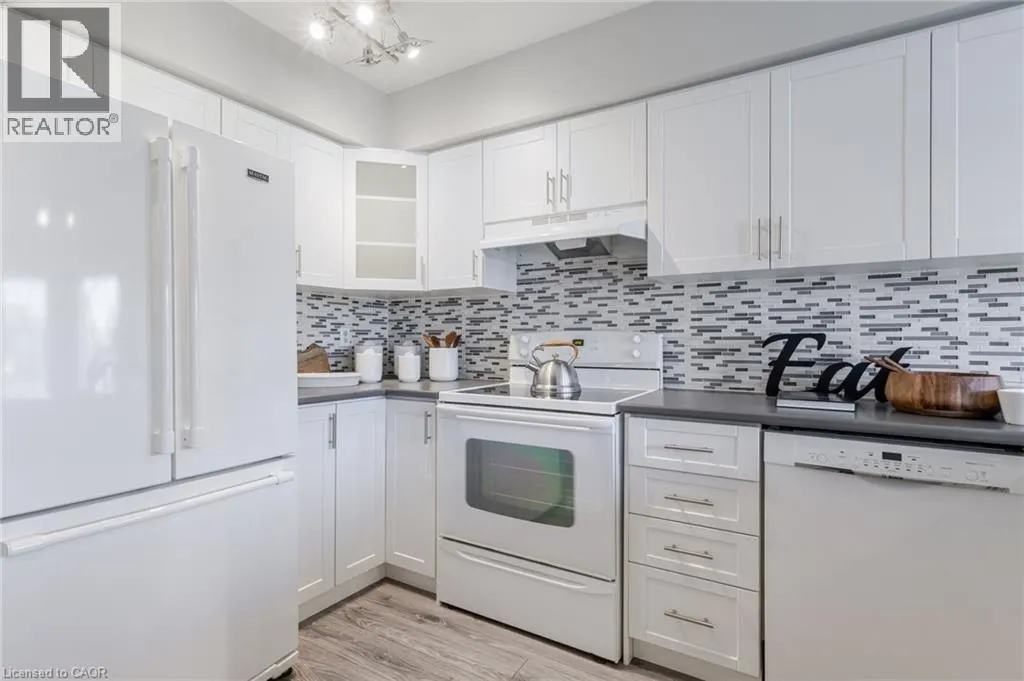 2110 CLEAVER Avenue Unit# 102, #102