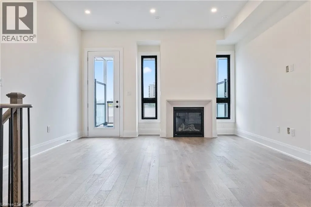 138 EAST Street Unit# 2, #2