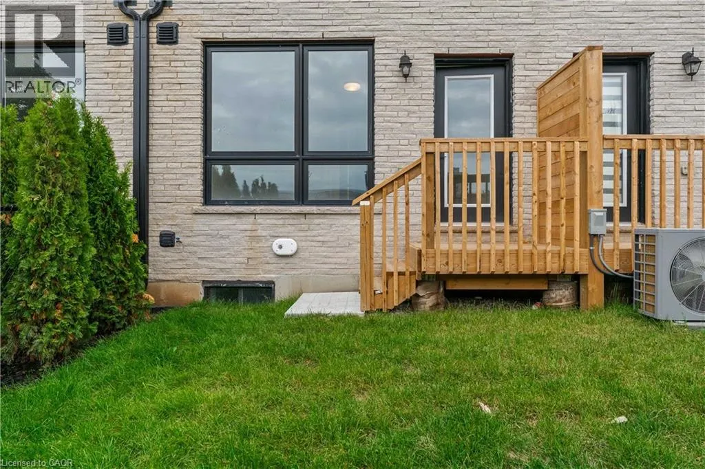 138 EAST Street Unit# 2, #2