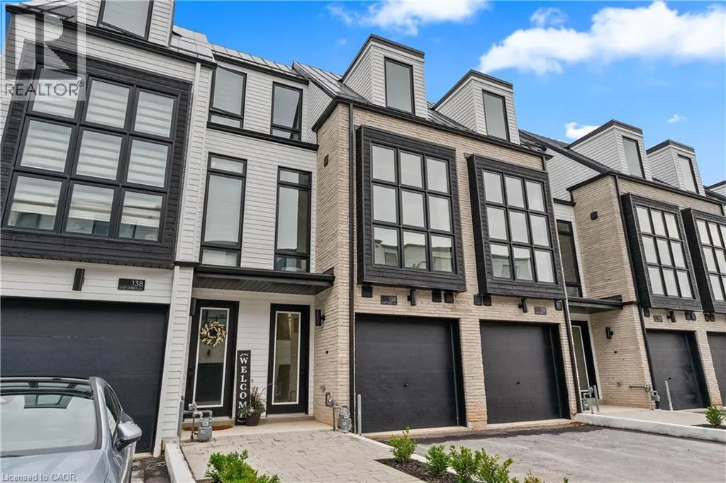 138 EAST Street Unit# 2, #2