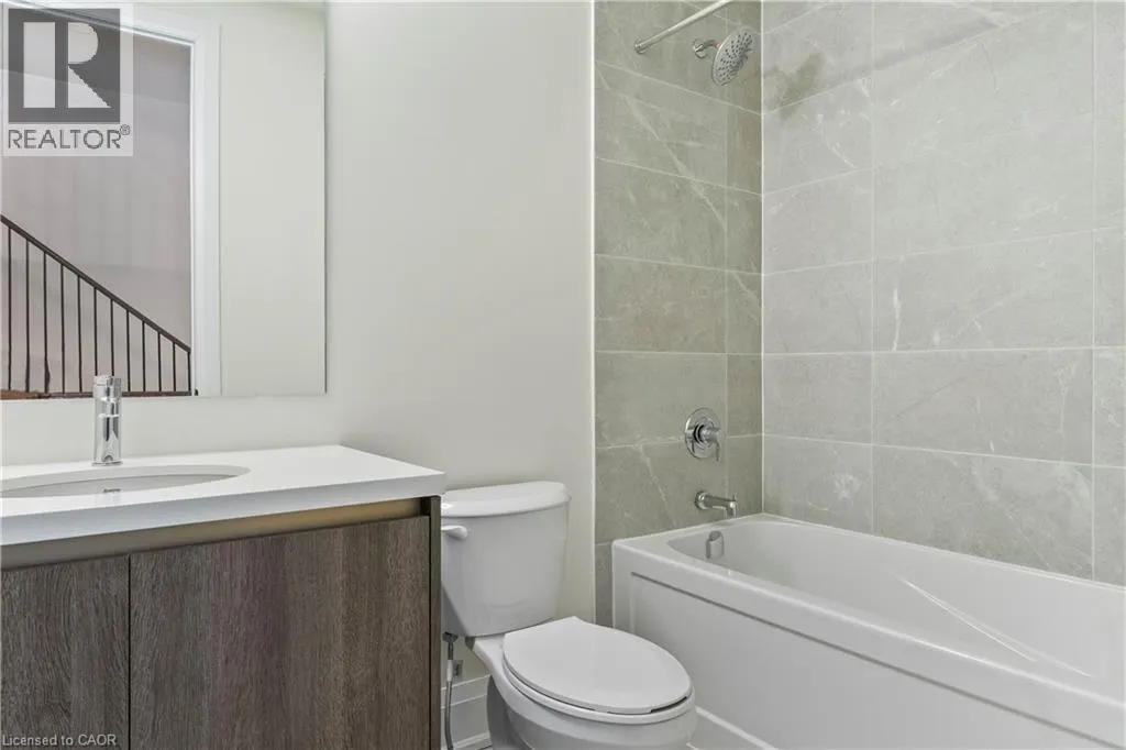 138 EAST Street Unit# 2, #2