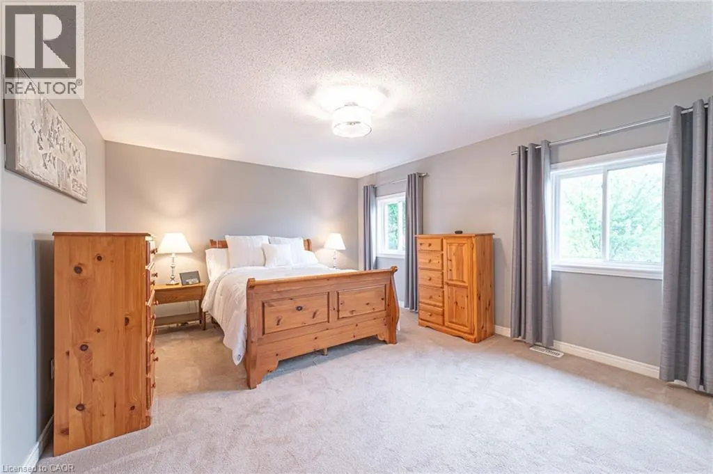 120 SUNDIAL Crescent