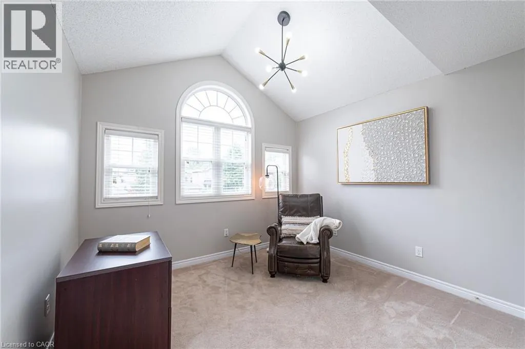 120 SUNDIAL Crescent