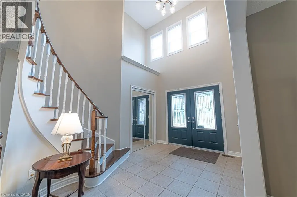 120 SUNDIAL Crescent