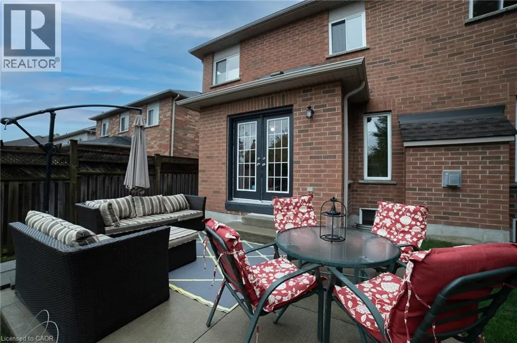 120 SUNDIAL Crescent