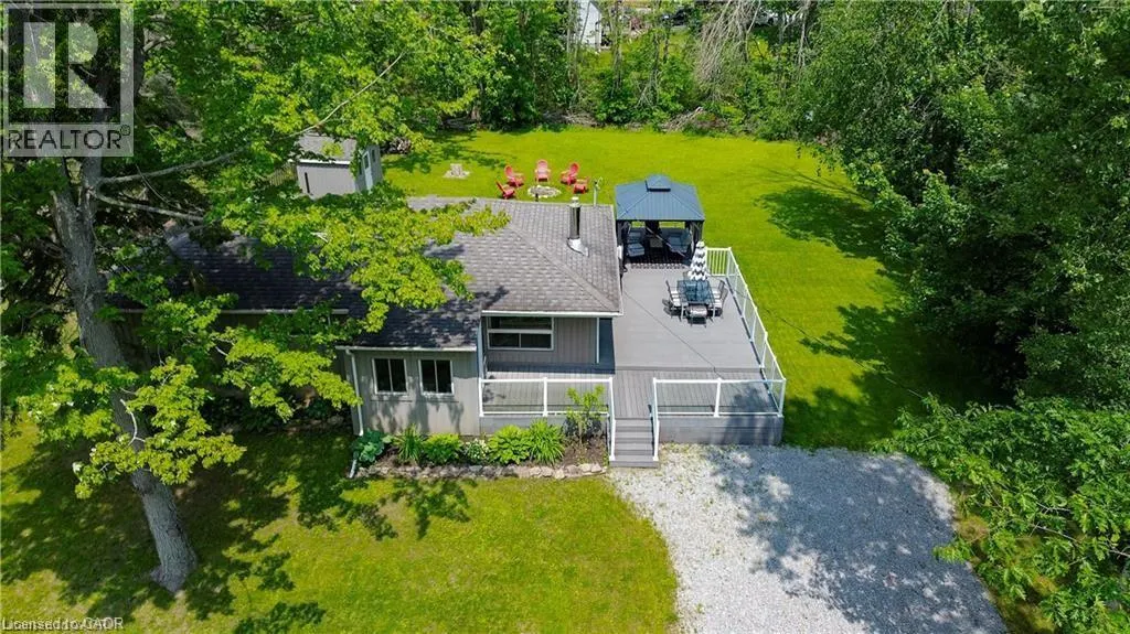 25 BAYVIEW ESTATE Road