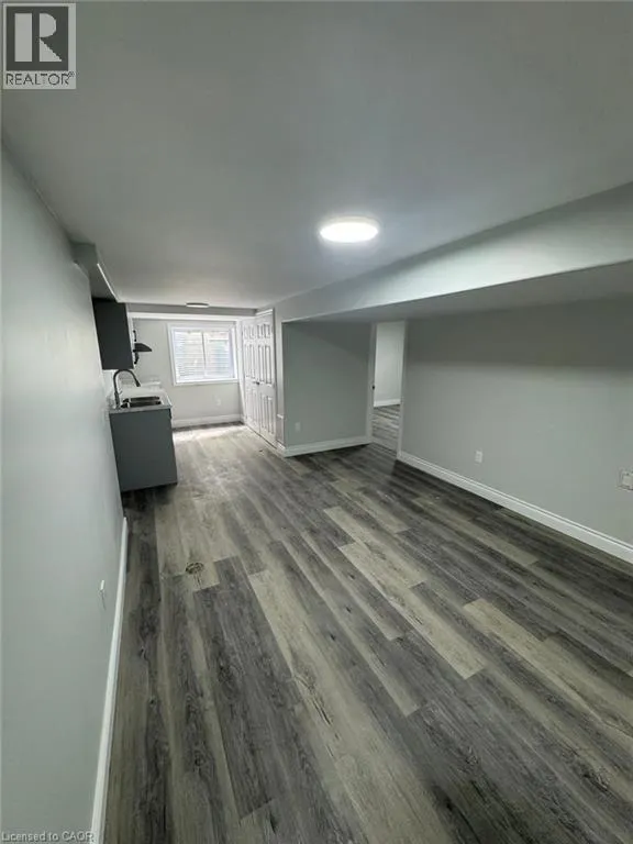 370 GREENBROOK Drive