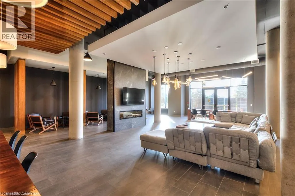 243 NORTHFIELD Drive E Unit# 204, #204