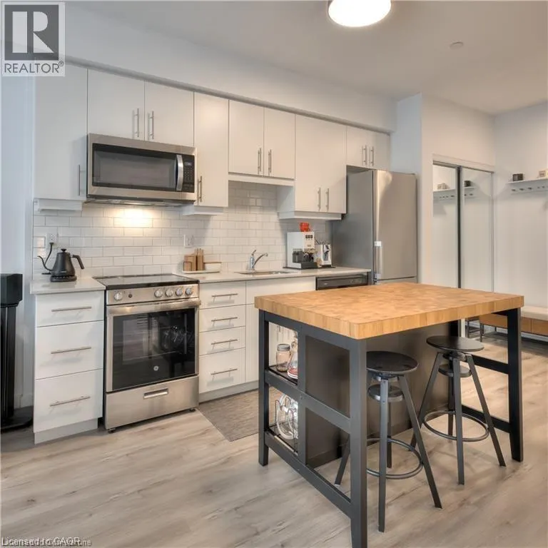 243 NORTHFIELD Drive E Unit# 204, #204