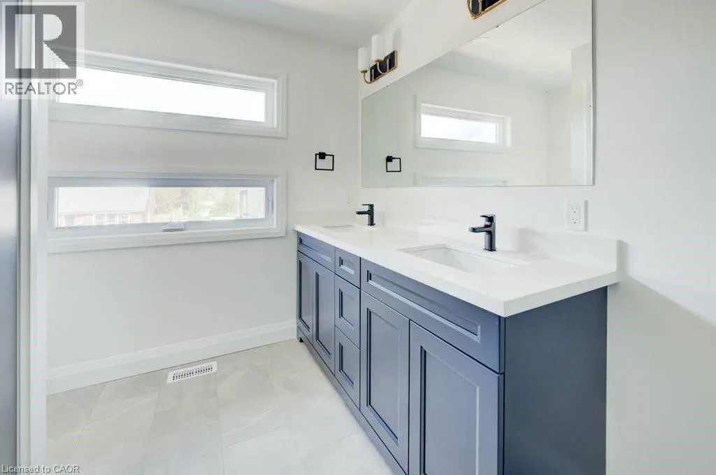 575 GUELPH Street