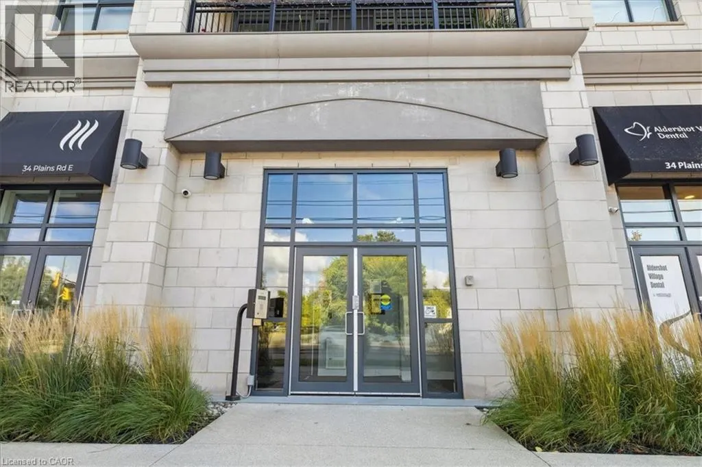 34 PLAINS Road E Unit# 501, #501