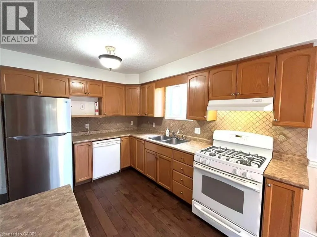 106 MOUNTAIN MINT Crescent