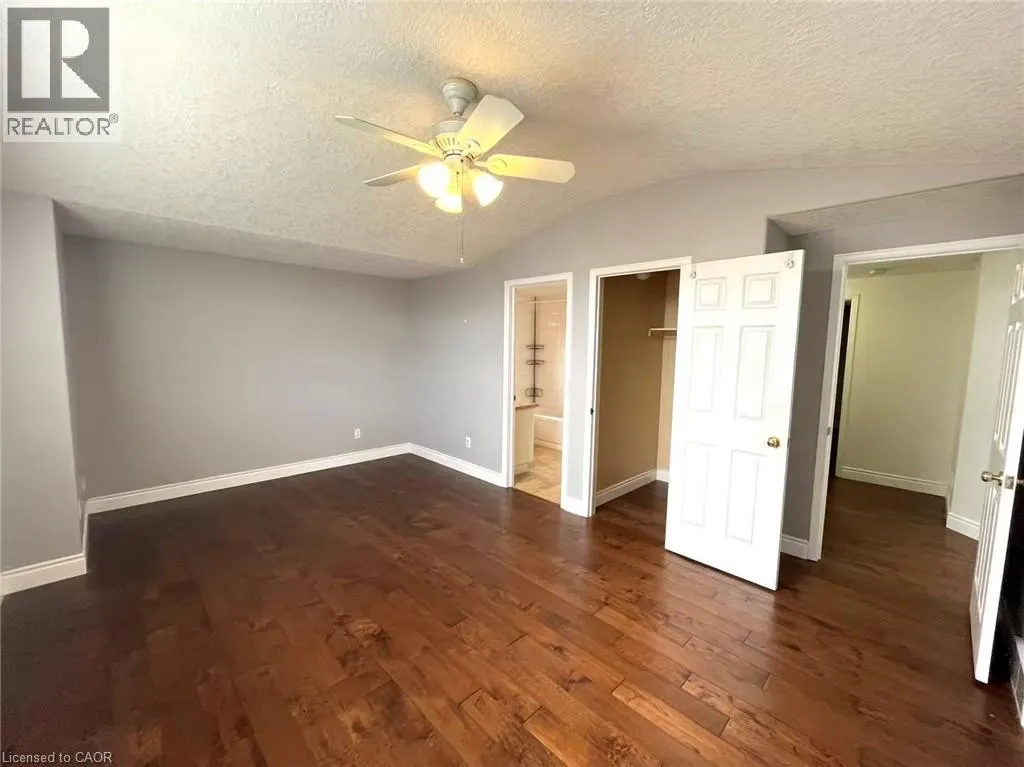 106 MOUNTAIN MINT Crescent