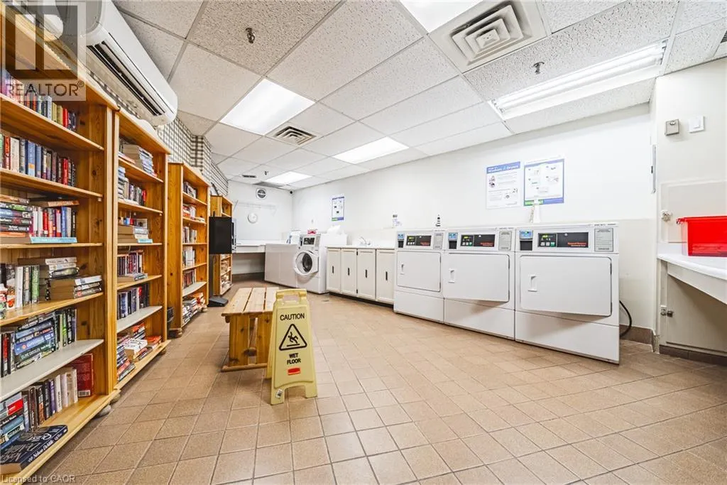 5250 LAKESHORE Road Unit# 1009, #1009