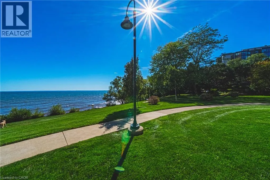 5250 LAKESHORE Road Unit# 1009, #1009