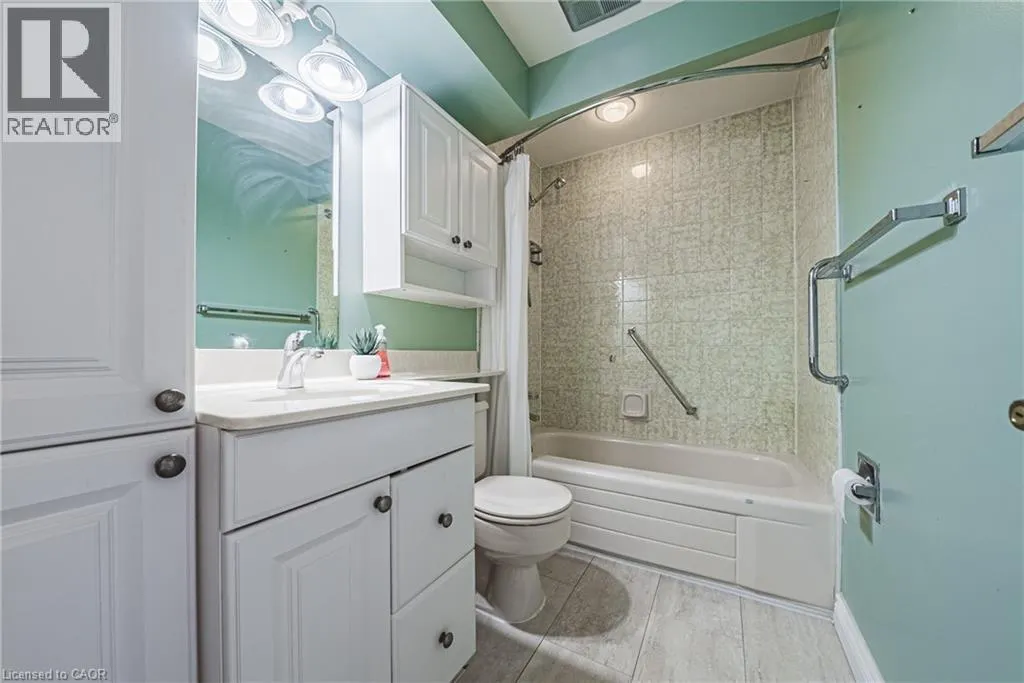 5250 LAKESHORE Road Unit# 1009, #1009
