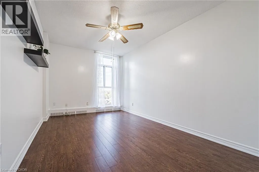 5250 LAKESHORE Road Unit# 1009, #1009