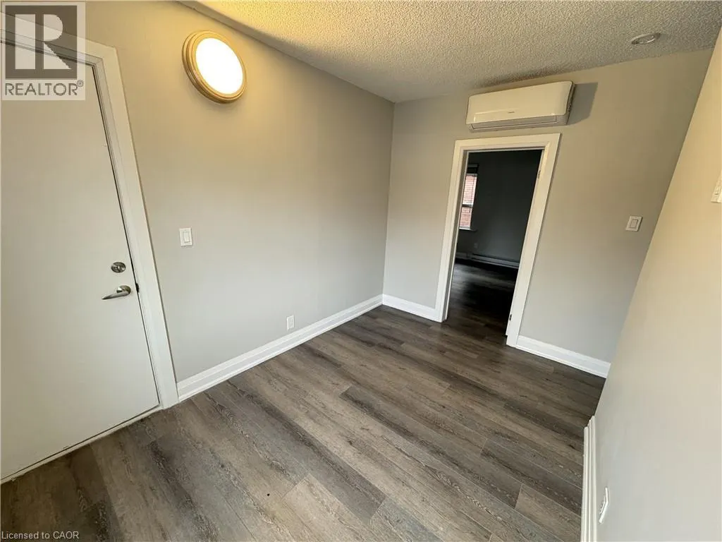 81 GIBSON Avenue Unit# 2, #2