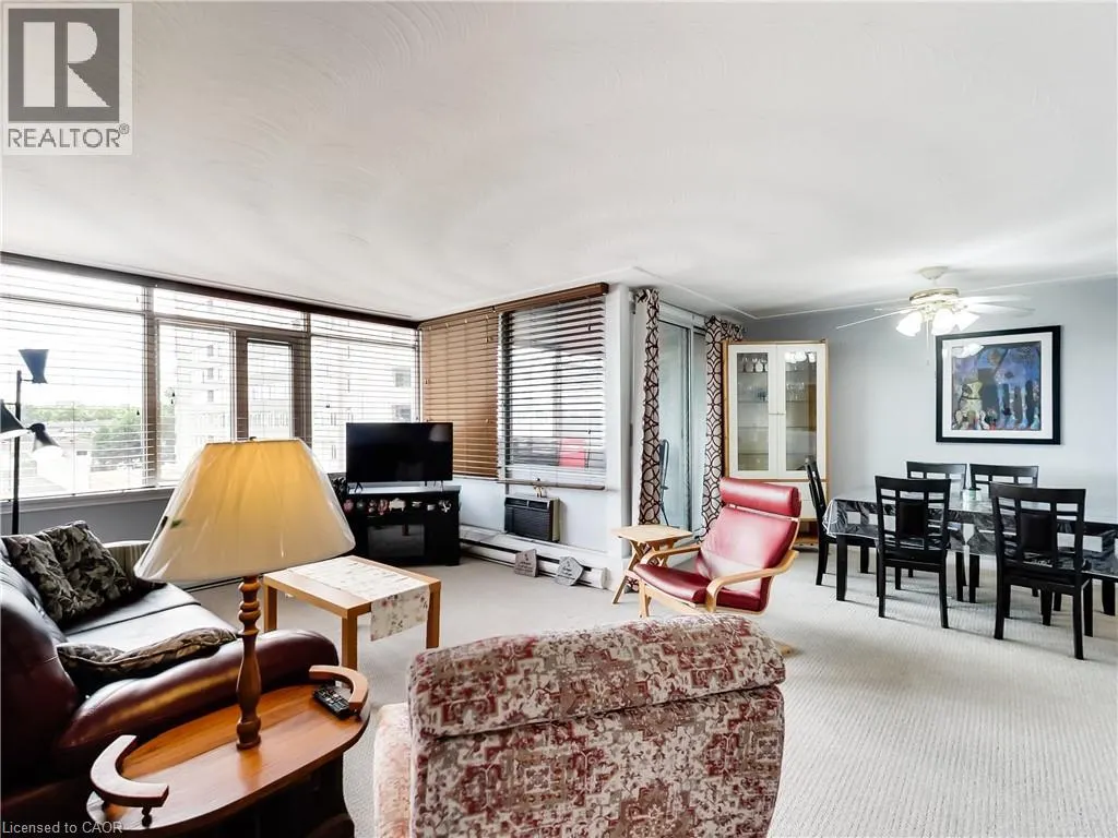 30 HARRISFORD Street Unit# 405, #405