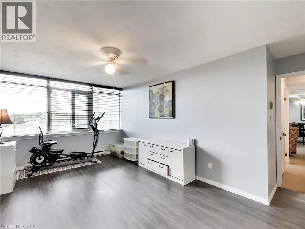 30 HARRISFORD Street Unit# 405, #405