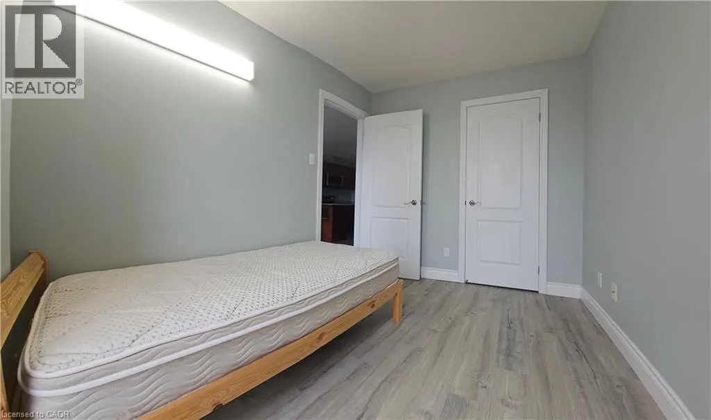 135 JAMES Street S Unit# 1110, #1110