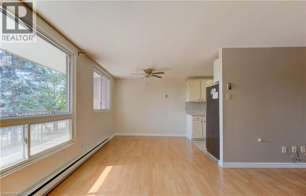 30 AVALON Place Unit# 211, #211