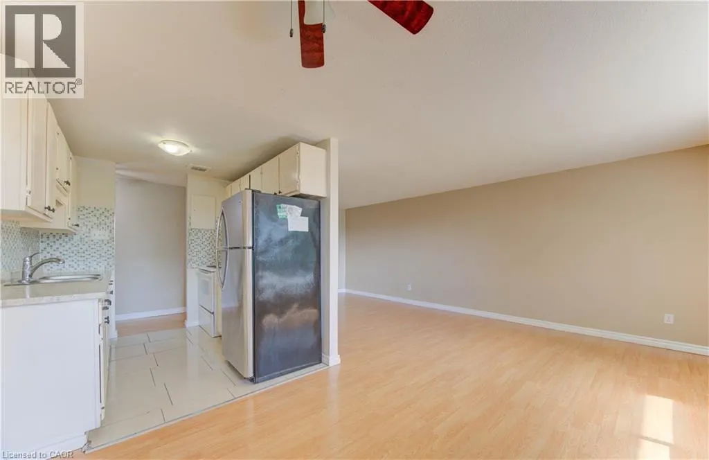 30 AVALON Place Unit# 211, #211