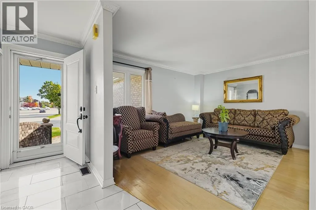 2 BLACKBURN Crescent