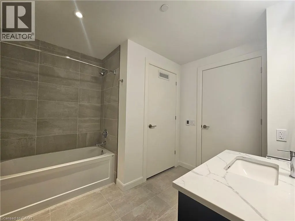 741 KING Street W Unit# 1705, #1705