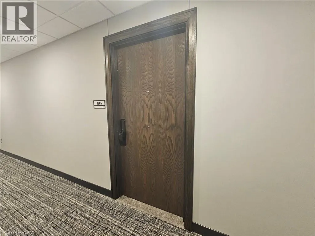 741 KING Street W Unit# 1705, #1705