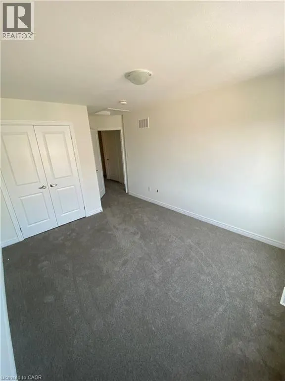30 DRYDEN Lane