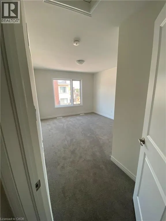 30 DRYDEN Lane