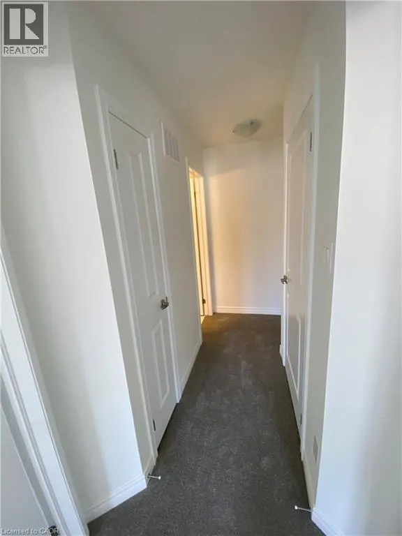 30 DRYDEN Lane
