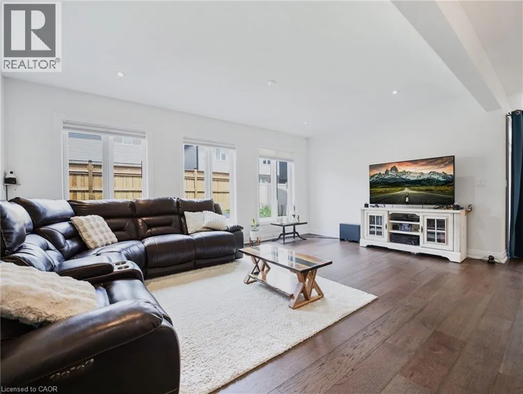 75 MONARCH WOODS Drive